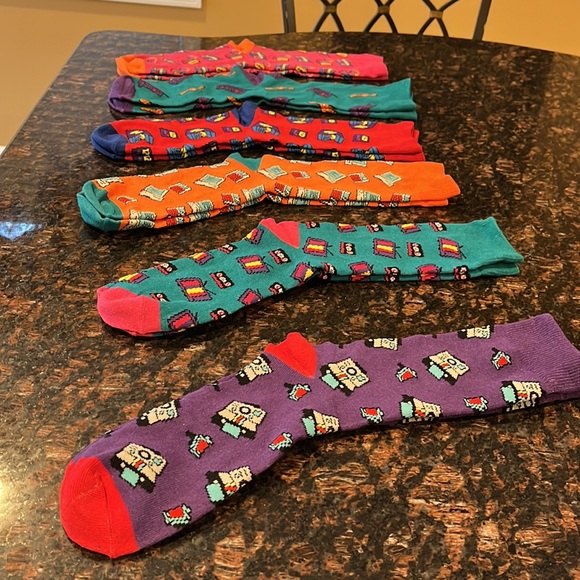 Men’s 6 Pairs Of Crazy Crew Socks Bright Colors With Printed Objects - Picture 9 of 10